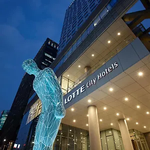 Lotte Myeongdong 4* Seúl